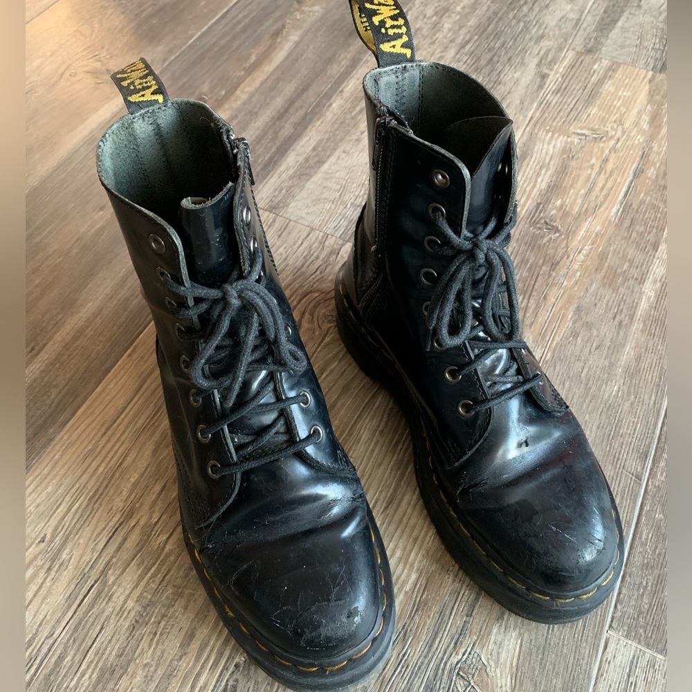 Dr. Martens Jadon Boots